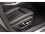 BMW 5-Serie Touring 520i High Executive Edition | 2e eigenaar | NL auto | Adaptive LED | 19 inch | Sportstuur | Comfortstoelen | Memory | Display Key | Navigatie | Bluetooth | PDC