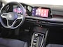 Volkswagen Golf Style eHybrid 204Pk DSG/AUTO | Achteruitrijcamera | Navigatie | Apple carplay Android auto | Cruise control adaptief | DAB | 16"LMV
