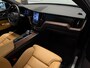 Volvo XC60 2.0 T6 Plug-in hybrid AWD Plus Dark Panodak Trekhaak Dealer Onderhouden