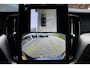 Volvo XC60 2.0 T6 Plug-in hybrid AWD Ultra Black Edition | 2 jaar fabrieks garantie | NIEUW! | Luchtvering | Massage stoelen | Stoel verwarming voor & achter | Elektrisch verstelbare voor stoelen met geheugen | Stuurverwarming | Bowers & Wilkins | 360° camera | Apple Carplay/Android Auto | Schuif/kanteldak|  Dealer prijs € 88.889,- bij ons €74.950,- |