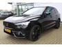 Volvo XC60 2.0 T6 Plug-in hybrid AWD Ultra Black Edition | 2 jaar fabrieks garantie | NIEUW! | Luchtvering | Massage stoelen | Stoel verwarming voor & achter | Elektrisch verstelbare voor stoelen met geheugen | Stuurverwarming | Bowers & Wilkins | 360° camera | Apple Carplay/Android Auto | Schuif/kanteldak|  Dealer prijs € 88.889,- bij ons €74.950,- |
