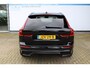 Volvo XC60 2.0 T6 Plug-in hybrid AWD Ultra Black Edition | 2 jaar fabrieks garantie | NIEUW! | Luchtvering | Massage stoelen | Stoel verwarming voor & achter | Elektrisch verstelbare voor stoelen met geheugen | Stuurverwarming | Bowers & Wilkins | 360° camera | Apple Carplay/Android Auto | Schuif/kanteldak|  Dealer prijs € 88.889,- bij ons €74.950,- |