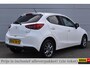 Mazda 2 1.5 SKYACTIV-G 90PK Comfort AUTOMAAT | Navigatie | Stoel verwarming | Apple carplay | Rijklaarprijs incl. 12 mnd BOVAG garantie & onderhoudsbeurt !