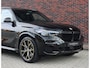 BMW X5 45e xDrive | SkyLounge - Trekhaak - B&W