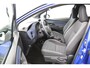 Toyota Yaris 1.5 Hybrid BI-Tone | Stoelverwarming | Cruise Control | Led Verlichting | All season banden |