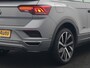 Volkswagen T-Roc Cabrio 1.5 TSI 2 x R-Line 150pk DSG Dealer O.H | Valcona Lederen Sportstoelen | Adaptive Cruise | Trekhaak Afn. | Beats Audio | IQ Drive | 19"L.M | Camera | Stuurverwarming | Keyless | Matrix LED |