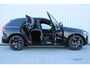 Volvo XC60 2.0 T6 Plug-in hybrid AWD Ultra Black Edition | 2 jaar fabrieks garantie | NIEUW! | Massage stoelen | Stoel verwarming voor & achter | Elektrisch verstelbare voor stoelen met geheugen | Stuurverwarming | Bowers & Wilkins | 360° camera | Apple Carplay/Android Auto | Schuif/kanteldak|  Dealer prijs € 88.889,- bij ons €74.950,- |