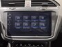 Volkswagen Tiguan 1.5 TSI Life Business 150 PK | Apple Carplay | Achteruitrijcamera | Panoramadak | Trekhaak | Digital Cockpit Pro | Stuurwielverwarming | Navigatie | Stoelverwarming | Ergo-Active Voorstoelen | Massage Functie | LED Verlichting | Keyless |