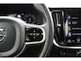 Volvo V60 2.0 T5 Momentum | Stoel en stuurwielverwarming | Camera | Adaptieve cruise control | BLIS | LED | Leder | Apple Carplay/Android Auto |
