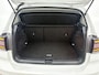 Volkswagen T-Cross 1.0 TSI Comfortline 116 PK | Automaat | R-Line Exterieur | Apple Carplay | Dodehoeksensoren | Stoelverwarming | Parkeersensoren | Adaptive Cruise Control | Digital Cockpit Pro | Navigatie | Rijstrookhulp | DAB Radio | Lichtmetalen Velgen | Getinte Ruiten | Bluetooth | Airco | Verlichting Automatisch |