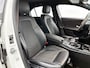Mercedes-Benz A-klasse 200 Premium Plus AANBIEDING! (Dealer Onderhouden, Navi, StoelV, Lane Assist, Parkeersensoren, Etc)