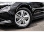 Skoda Enyaq iV 80 SOH 82% Stoel-stuurverwarming/ Navigatie/ Carplay/ Camera/ Full led/ Cruise control