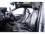 BMW X1 sDrive20i xLine - Trekhaak - Panoramadak - Head up - Cruise control - Sportstoelen - Hifi - Park Assistant - Elektrische achterklep - Armsteun voor - Multifunctioneel stuurwiel - Elektrisch verwarmde voorstoelen -