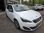 Peugeot 308 1.2 e-THP Allure | AUTOMAAT | 12MND GARANTIE | PANO | STOELVERWARMING | CAMERA |