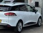 Renault Clio Estate 0.9 TCe Limited | NAP | Navigatie | DAB | Parkeersensoren | Cruise Control | Airco | Key-less |