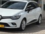 Renault Clio Estate 0.9 TCe Limited | NAP | Navigatie | DAB | Parkeersensoren | Cruise Control | Airco | Key-less |