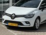 Renault Clio Estate 0.9 TCe Limited | NAP | Navigatie | DAB | Parkeersensoren | Cruise Control | Airco | Key-less |