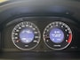 Volvo V70 2.5T AUTOMAAT 230 PK ! STOF/LEDER CRUISE CONTROL CLIMATE CONTROL STOELVERWARMING BLUETOOTH TELEFOON PDC AFN. TREKHAAK ZEER MOOI !!