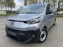 Fiat e-Scudo L3 75 kWh 136pk | ACTIE! | 8 jaar garantie | 0% financial lease | Houten afwerking laadruimte | LED laadruimteverlichting | NAVI | Multimedia | Draadloze Apple Carplay en Android Auto | Parkeersensoren voor- en achter | Achteruitrijcamera | Dode hoek detectie | Tussenwand comfort met raam | Bestuurdersstoel comfort met armsteun | Bank voorpassagiers | Reservewiel | van €49.119 voor €36.650 ex. BTW rijklaar