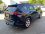 Toyota RAV4 2.5 Hybrid Business Plus // TREKHAAK // ADAPT. CRUISE // ELEK. ACHTERKLEP + STOEL // LEDER // STUUR+STOELVERWARMING // CAMERA //