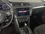 Volkswagen Tiguan 1.4 TSI ACT Highline | SCHUIF-KANTEL | TREKHAAK |