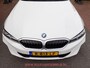BMW 3-Serie Touring 320e xDrive FACELIFT CURVED-WIDESCREEN / CARPLAY / TREKHAAK / SPORTLEER