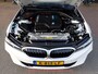BMW 3-Serie Touring 320e xDrive FACELIFT WIDESCREEN / CARPLAY / TREKHAAK / SPORTLEER