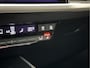 Audi Q4 e-tron 45 Quattro S-Line 77 / 82 kWh | ACC | Matrix-LED | Keyless-Entry | Standkachel | Carplay | Lane Assist | 3-Zone Clima | Stoelverwarming | Getint Glas | Autom. Parkeren | Virtual Cockpit |