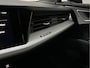 Audi Q4 e-tron 45 Quattro S-Line 77 / 82 kWh | ACC | Matrix-LED | Keyless-Entry | Standkachel | Carplay | Lane Assist | 3-Zone Clima | Stoelverwarming | Getint Glas | Autom. Parkeren | Virtual Cockpit |