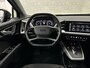Audi Q4 e-tron 45 Quattro S-Line 77 / 82 kWh | ACC | Matrix-LED | Keyless-Entry | Standkachel | Carplay | Lane Assist | 3-Zone Clima | Stoelverwarming | Getint Glas | Autom. Parkeren | Virtual Cockpit |