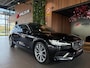 Volvo V60 2.0 T8 Recharge AWD R-Design Pannorama schuif trekhaak elektrisch