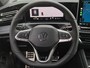 Volkswagen Tiguan 1.5 eHybrid R-Line Business / Fabrieksgarantie tot 12-2027 / Trekhaak / CCS snellader / Head Up Display / Trekgewicht 2000 kg / Glazen schuif- en kanteldak / Voorstoel met massage functie / Stuur- Stoel & Achterbank verwarming / Elektrische achterklep / Achteruitrijcamera /