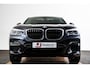BMW X4 xDrive20i M Sport - Trekhaak - Panoramadak - Head up - Harman Kardon - Driving/parking Assistant Plus - Elektrisch verwarmde voorstoelen - Comfort Access - Sportstoelen - Active Protection -
