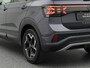 Volkswagen T-Cross R-Line 1.5 TSI 150 PK Automaat | LED Matrix IQ | Navigatie | Achteruitrijcamera | Trekhaak | Stoelverwarming |