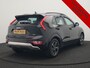 Kia Niro Hybrid 1.6 GDi DynamicLine PHEV 182pk Dealer O.H. | Trekhaak Afn. | Adaptive Cruise | Camera | Sportstoelen & Stuur Verwarmd | Keyless | Blis | Apple Carplay | Sfeerverlichting | Navigatie | Virtual | DAB | Plug In Hybrid |