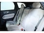 Volvo XC60 2.0 T6 Plug-in hybrid AWD Plus Dark | Elektrisch Schuif/Kantel-Panoramadak | Head-Up Display | 360º Camera | 20" Lichtmetalen Wielen | Harman Kardon Premium Audio |