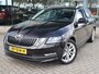 Skoda Octavia Combi 1.6 TDI Greentech Style Business Navi / Climate / Stoelverw / Memory / DAB / Cruise Handgeschakeld
