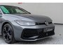 Volkswagen Passat Variant 1.5 eHybrid R-Line Signature/ Head-Up Display/ Harman Kardon/ Panoramadak/ Trekhaak/ 200kW (272PK)