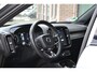 Volvo XC40 2.0 T4 R-Design 190PK | ACC | Keyless | Standverwarming