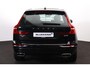 Volvo XC60 B5 Inscription - Panorama/schuifdak - IntelliSafe Assist & Surround - Harman/Kardon audio - Parkeercamera achter - Verwarmde voorstoelen - Parkeersensoren voor & achter - Elektr. bedienb. bestuurdersstoel met geheugen - Head up display - Elektr. inklapbare trekhaak - 20' LMV