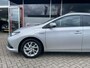 Toyota Auris 1.8 Hybrid Dynamic / camera
