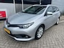 Toyota Auris 1.8 Hybrid Dynamic / camera
