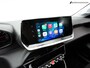 Peugeot 208 1.2 PureTech Active Pack Sport (APPLE CARPLAY,LED,SPORTSTOELEN,CLIMATE,CRUISE,PARKEERSENSOREN,LM- VELGEN,TOPCONDITIE)