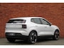 Volvo EX30 Single Motor Extended Range Plus 69 kWh | Verwarmbare voorstoelen en stuurwiel | Adaptieve cruise control | Keyless | Warmtepomp | Apple carplay/Android auto | 19 inch Lichtmetalen velgen