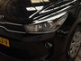 Kia Rio 1.0 TGDI Navigator Sport (APPLE CARPLAY, NAVIGATIE, CAMERA, SPORTSTOELEN, CRUISE, PARKEERSENSOREN, NIEUWE APK, NIEUWSTAAT)