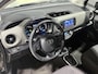 Toyota Yaris 1.5 Hybrid Dynamic | Trekhaak | All Season banden | Dealer onderhouden |