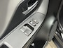 Toyota Yaris 1.5 Hybrid Dynamic | Trekhaak | All Season banden | Dealer onderhouden |