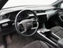 Audi E-tron 55 quattro Business edition 95 kWh 408 Pk | Camera | Stoelverwarming | Sportstoelen | Climatronic | Bluetooth | Navigatie | 19 Inch | 86.637 Km !!