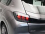 Peugeot 208 1.2 PureTech Active Pack Sport (APPLE CARPLAY,LED,SPORTSTOELEN,CLIMATE,CRUISE,PARKEERSENSOREN,LM- VELGEN,TOPCONDITIE)