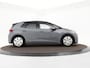 Volkswagen ID.3 Pro Edition 58 kWh 204pk · Camera · Keyless · Stuur-& Stoelverwarming · Apple/Android Car Play · Sfeerverlichting · ACC · Gratis onderhoud & APK t/m 01-05-2030